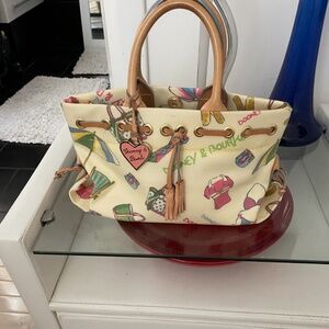 DOONEY & BOURKE RARE VINTAGE CANVAS HANDBAG